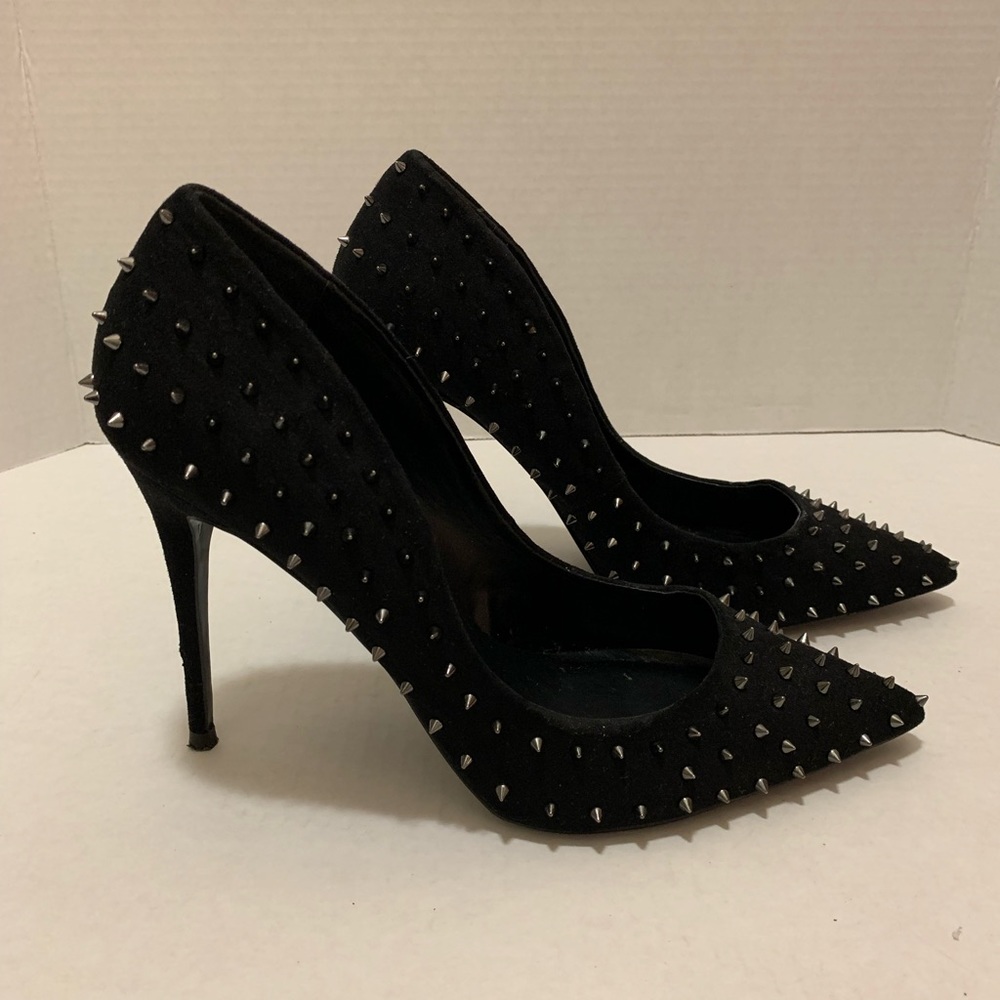 Steve Madden Vala Black Studded Heel Size 10